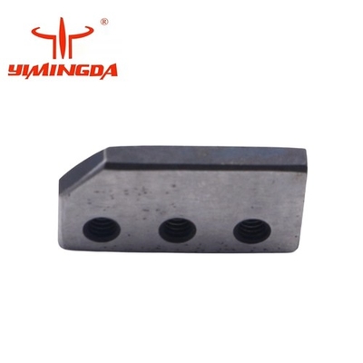 Se trata de una pieza de corte automático no 70132479 / 105943 TB751820-25-028 Bloque de guía para bullmer D8002S